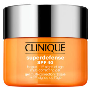 Clinique Superdefense SPF40 Fatigue + 1st Signs of Age Multi Correcting Gel żel korygujący zmęczenie i pierwsze oznaki starzenia 30ml